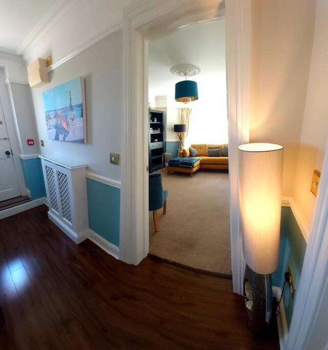 Beautifully Appointed, Period Seaside Apartment Folkestone Bagian luar foto