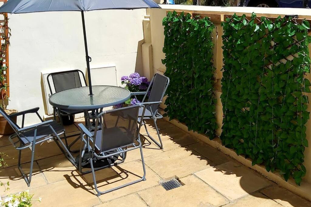 Beautifully Appointed, Period Seaside Apartment Folkestone Bagian luar foto