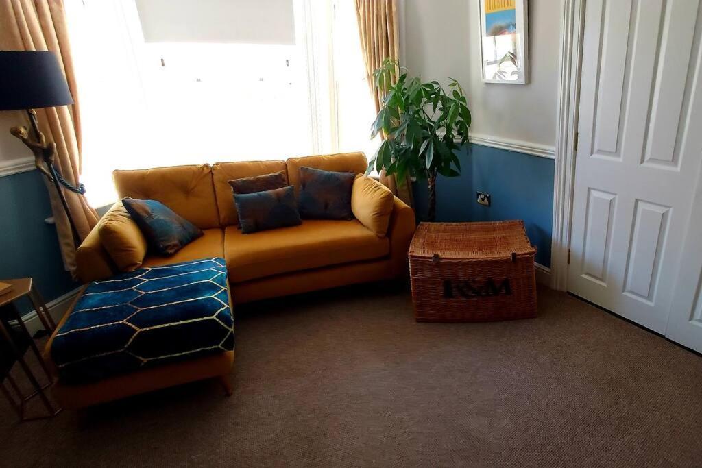 Beautifully Appointed, Period Seaside Apartment Folkestone Bagian luar foto