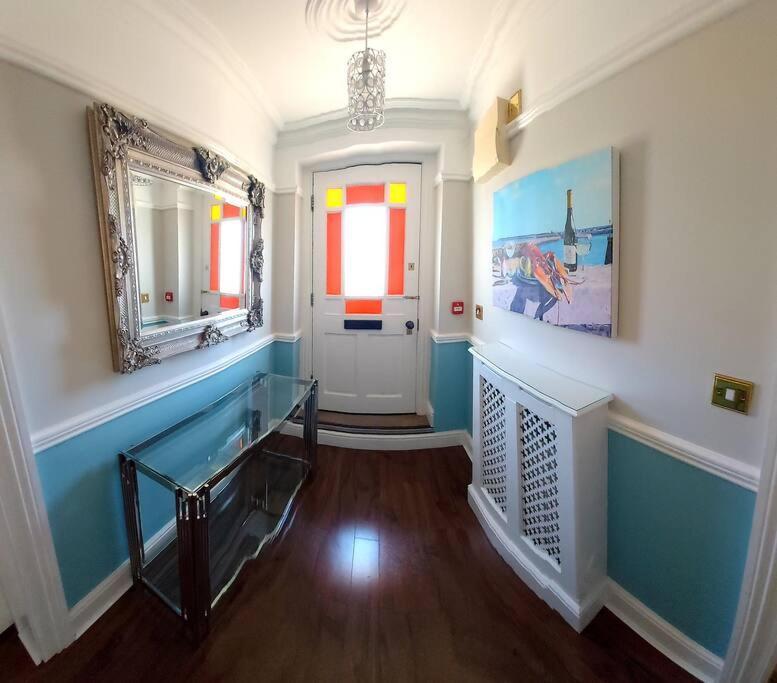 Beautifully Appointed, Period Seaside Apartment Folkestone Bagian luar foto