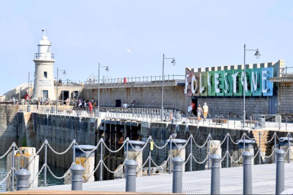 Beautifully Appointed, Period Seaside Apartment Folkestone Bagian luar foto